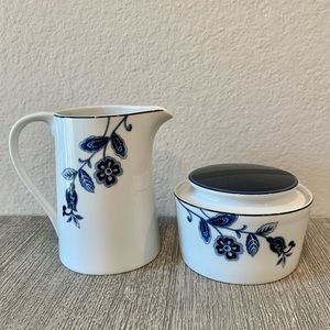 Mikasa Indigo Bloom Cream & Sugar Set NWT
